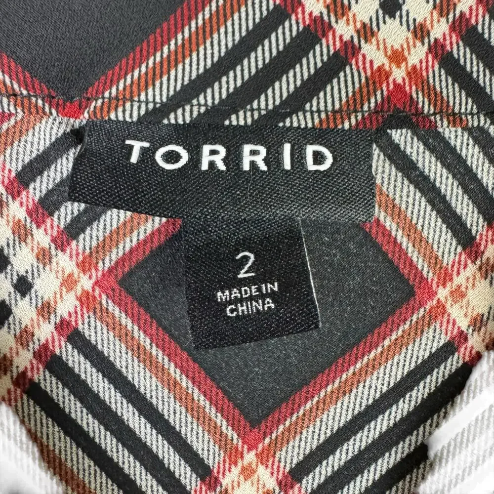 Torrid Sz 2 Georgette Black Red Plaid Short Sleeve Business Casual Tunic Blouse